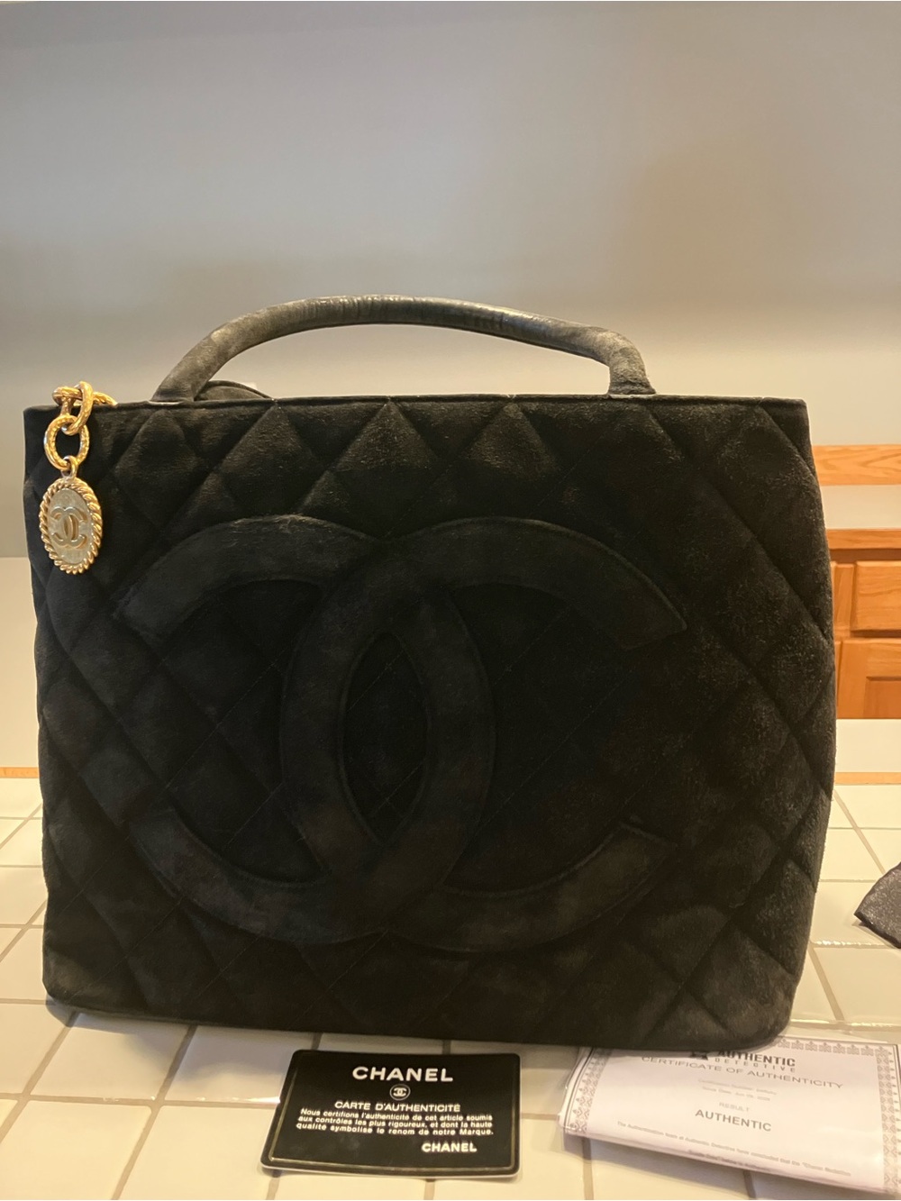 CHANEL Black Quilted Satchel with CC Charm - Picture 5 of 12